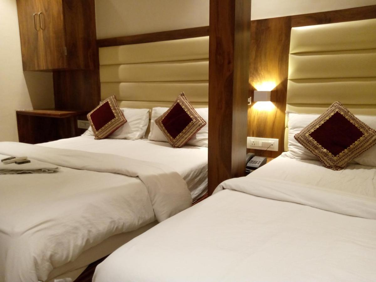 Hotel Adams Inn Near Mumbai Airport Exterior foto